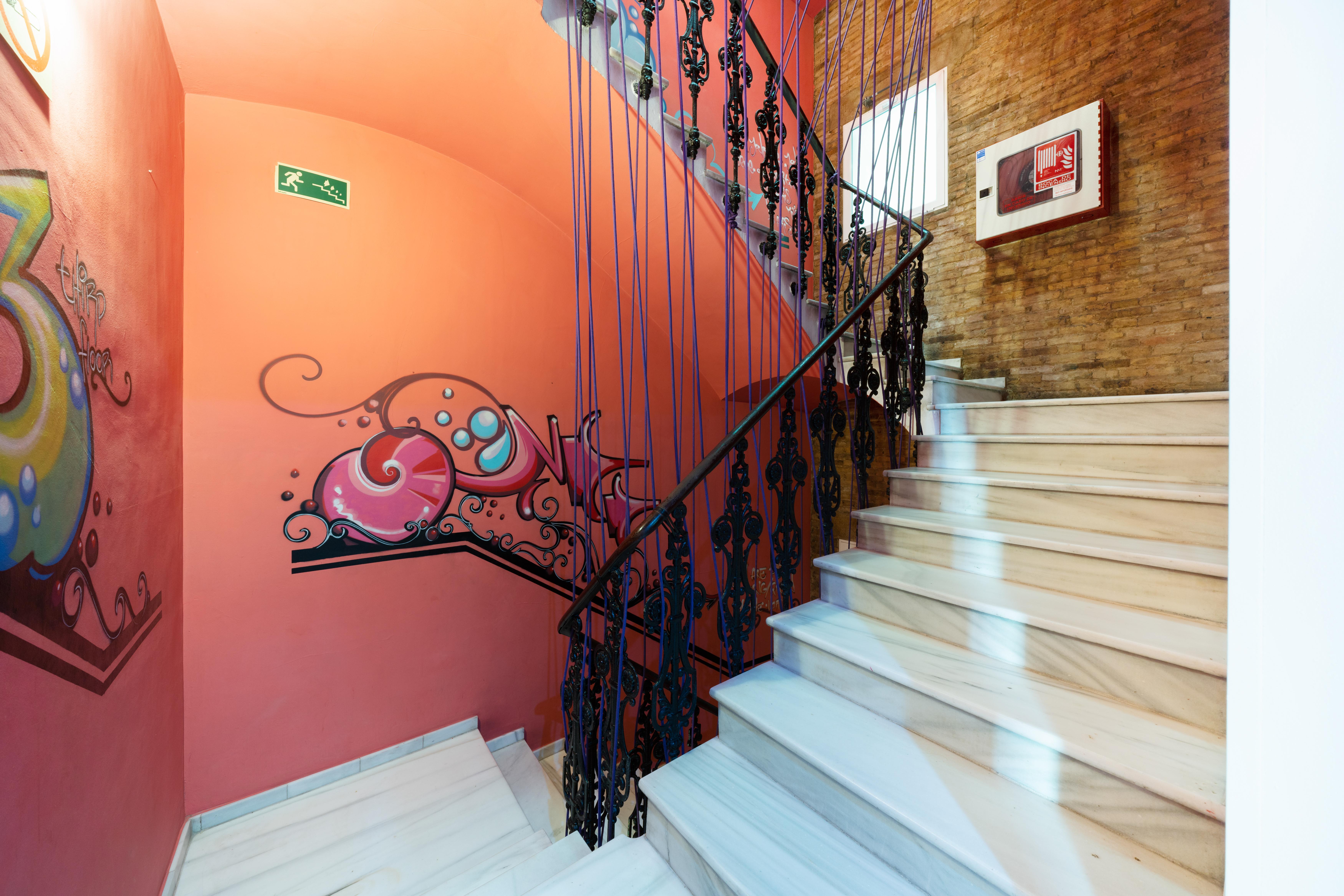 Auberge de jeunesse Red Nest Valence