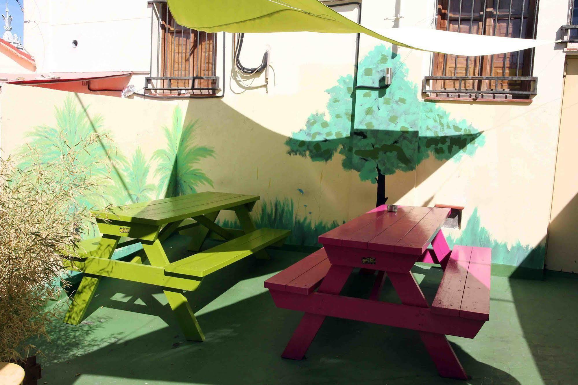 Auberge de jeunesse Red Nest *